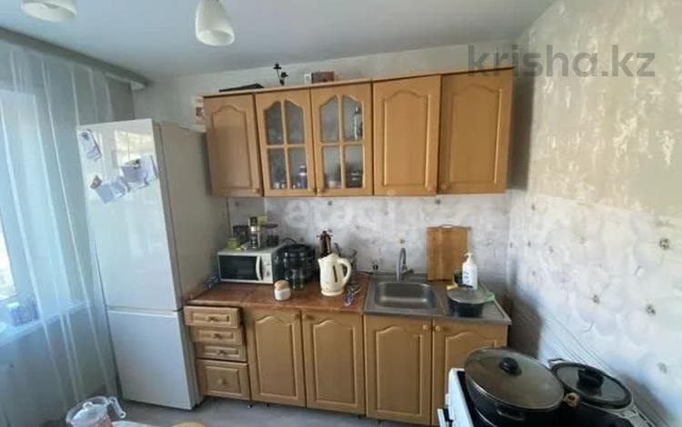 4-комнатная квартира · 79.9 м² · 9/9 этаж, КАБАНБАЙ БАТЫРА — РАЙОН БАЗАРА за 31.5 млн 〒 в Семее — фото 4