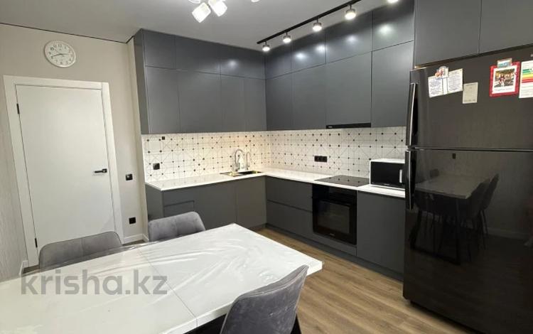 3-комнатная квартира · 90 м² · 2/16 этаж, Абикен Бектурова 11/1 за 66 млн ₸ в Астане, Нура р-н — фото 2