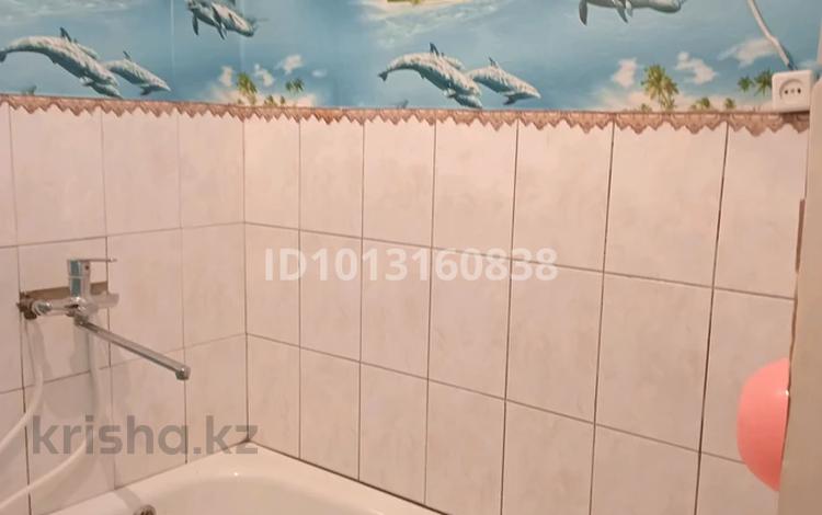 2-комнатная квартира · 40 м² · 3/5 этаж, мкр. Зачаганск пгт, Саратовская — Саратрвская за 10.5 млн ₸ в Уральске — фото 2