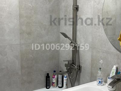 4-комнатная квартира · 86 м² · 4/9 этаж, Назарбаев 170 — Назарбаев-Ломова за 45 млн 〒 в Павлодаре