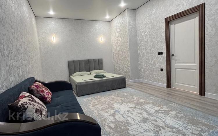 1-комнатная квартира · 48 м² · 1/8 этаж, 20-й мкр 6 — На против 19мкр за 10 000 ₸ в Актау — фото 25