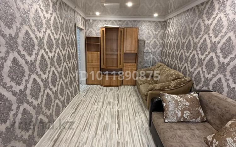 1-комнатная квартира · 30 м² · 5/5 этаж, Кв-л Пришахтинск 19 за 90 000 〒 в Караганде, Казыбек би р-н — фото 2