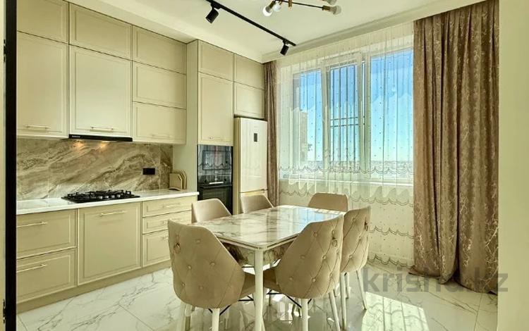 2-бөлмелі пәтер · 76.3 м² · 8/9 қабат, Абулхайыр хана 74-5, бағасы: 51 млн ₸ в Атырау — фото 11