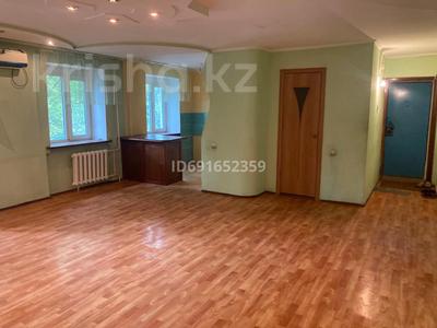 2-комнатная квартира, 63 м², 2/5 этаж, Павлова 13 за 17.5 млн 〒 в Павлодаре