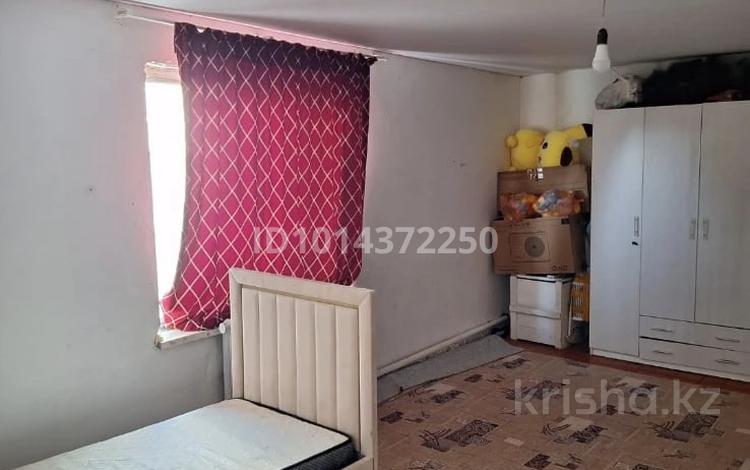 Отдельный дом · 2 комнаты · 44.1 м² · 8 сот., Лапина 12 — Пересечение улицы Култекенова и Тайманова за 6 млн ₸ в  — фото 2