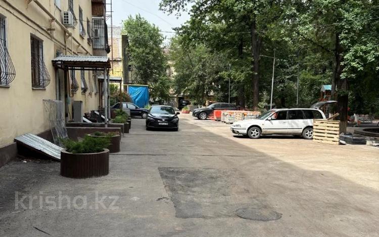 3-комнатная квартира · 73.9 м² · 3/4 этаж, Казыбек Би за 68 млн ₸ в Алматы, Алмалинский р-н — фото 2