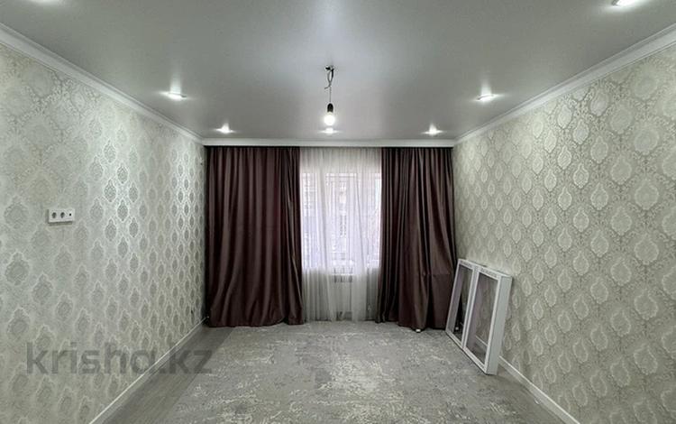 3-бөлмелі пәтер · 100 м² · 2/9 қабат, Алтын орда ш/а. 25Г, бағасы: 37.2 млн ₸ в Актобе, мкр. Алтын орда — фото 2