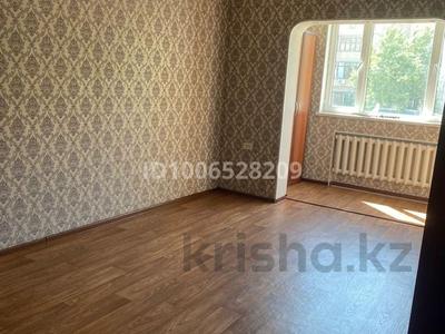 3-бөлмелі пәтер · 70 м² · 2/5 қабат, Нижний Отырар ш/а 9 — Рядом ТД Гипер Хаус, бағасы: 200 000 ₸ в Шымкенте, Туран р-н