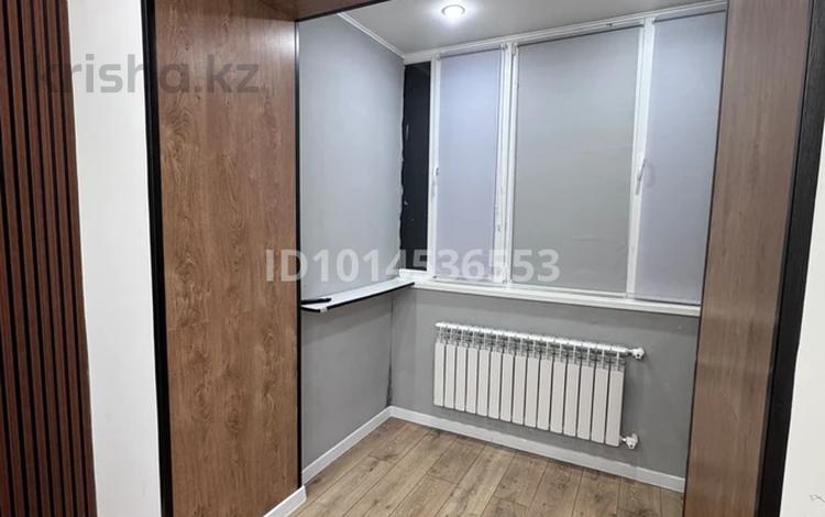 3-комнатная квартира · 70 м² · 2/5 этаж, мкр. Зачаганск пгт 2/1 — жазира 25-чапаевский дивизия 2/1 за 23 млн ₸ в Уральске — фото 2