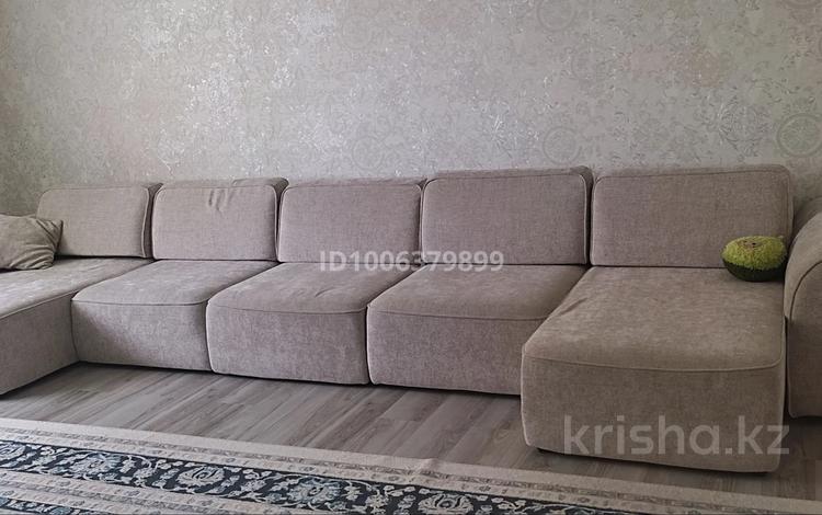 3-комнатная квартира · 100.2 м² · 1/5 этаж, Достык — Ул.Алаш и ул.Самал за 44 млн ₸ в Уральске — фото 20