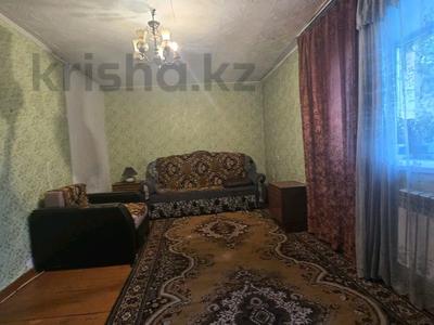 2-бөлмелі пәтер · 56 м² · 1/2 қабат, УМС Стройтельная, бағасы: 8.4 млн ₸ в Семее
