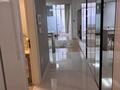 1-комнатная квартира · 43 м² · 13/27 этаж, Кошкарбаева 10/1 за 300 000 ₸ в Астане, Сарайшык р-н — фото 3