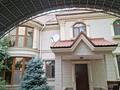 Отдельный дом · 10 комнат · 300 м² · 10 сот., мкр Тассай 71 — улица айбын за 100 млн ₸ в Шымкенте, Каратауский р-н