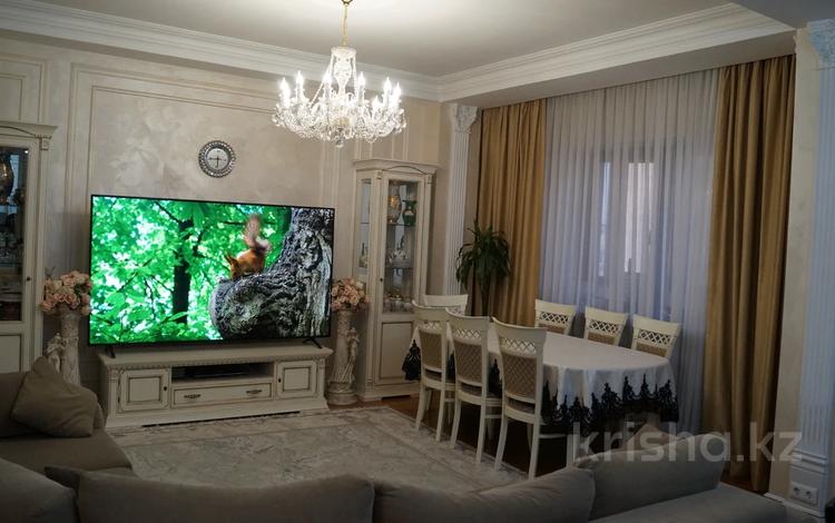 7-комнатная квартира · 343 м² · 7/8 этаж, Панфилова — ПЕНТХАУС, 2-уровня за 370 млн ₸ в Алматы, Алмалинский р-н — фото 2