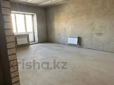 3-бөлмелі пәтер · 95 м² · 2/9 қабат, Алтын орда ш/а. 5Е, бағасы: 29.5 млн ₸ в Актобе, мкр. Алтын орда