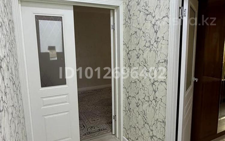 2-бөлмелі пәтер · 56 м² · 2/5 қабат, 20-й мкр, 20а 17, бағасы: 150 000 ₸ в Актау — фото 2
