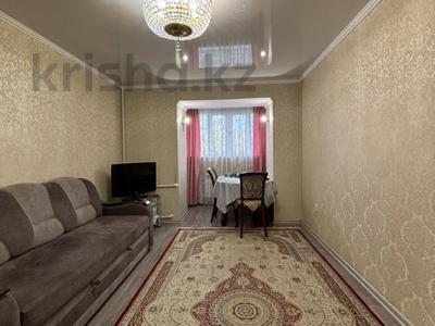3-комнатная квартира · 63 м² · 4/5 этаж, Касыма Аманжолова 71А за 29 млн ₸ в Караганде, Казыбек би р-н