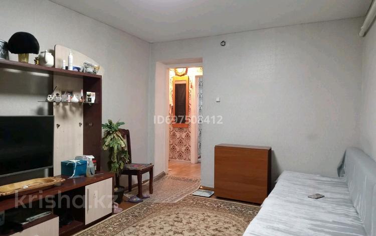 2-бөлмелі пәтер · 39.7 м² · 2/2 қабат, 7-я Линия 34, бағасы: 8.6 млн ₸ в Семее — фото 2