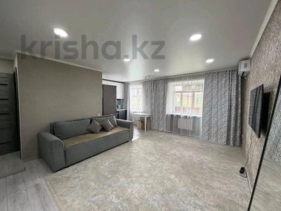 1-комнатная квартира · 30 м² · 3/4 этаж, Тохтарова 82 за 15.5 млн ₸ в Усть-Каменогорске