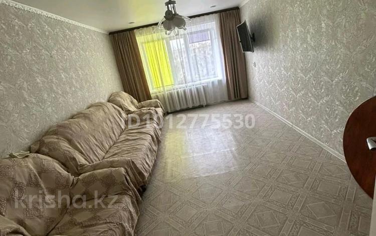 3-комнатная квартира · 74 м² · 5/5 этаж, 2 микрорайон 69а за 6 млн ₸ в Качаре — фото 2