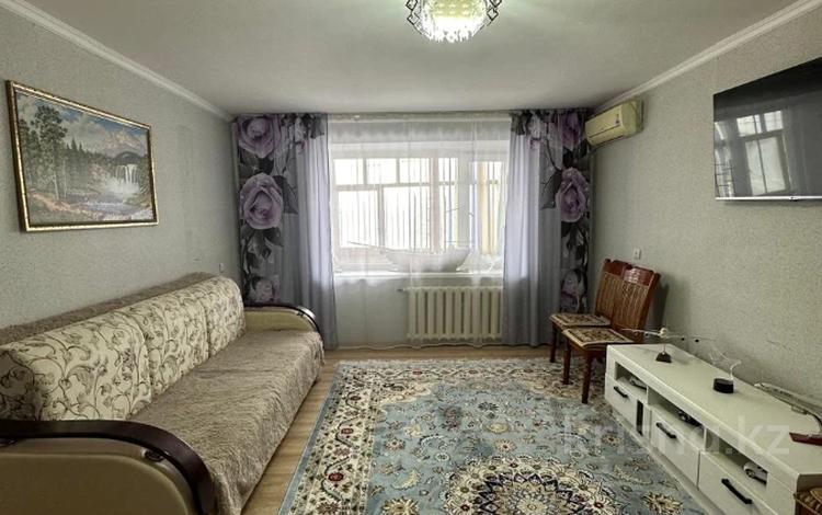 2-комнатная квартира, 51.9 м², 3/9 этаж, Жукова за 17 млн 〒 в Уральске — фото 7
