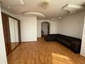 2-бөлмелі пәтер · 98 м² · 5/9 қабат, Муканова 1А, бағасы: 33 млн ₸ в Атырау, мкр Жилгородок — фото 6