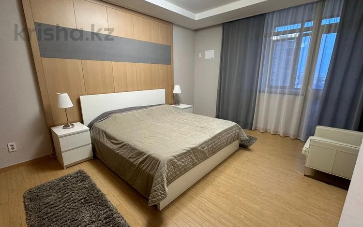 3-комнатная квартира, 140 м² помесячно, Кошкарбаева 8 за 500 000 〒 в Астане, Алматы р-н — фото 29