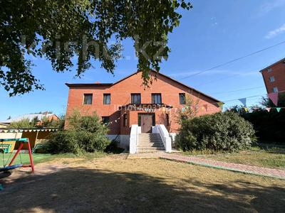Жеке үй · 8 бөлме · 700 м² · 19 жүзд., Баймуканова 53, бағасы: 250 млн ₸ в Кокшетау