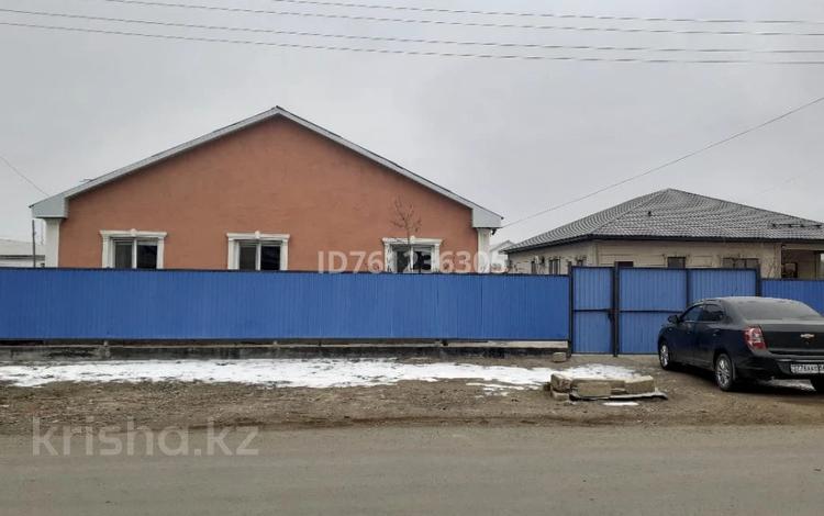 Часть дома · 4 комнаты · 132 м² · 8 сот., мкр Балауса, Байкен Ашимова 7 за 25 млн ₸ в Атырау — фото 2