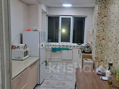 3-комнатная квартира · 81 м² · 3/8 этаж, мкр Айнабулак-2 32А за 280 000 ₸ в Алматы, Жетысуский р-н