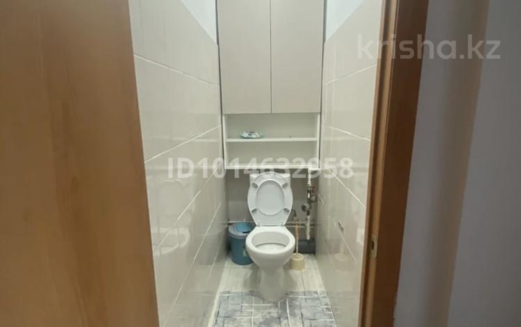 2-комнатная квартира · 60 м² · 7/9 этаж, мкр. Зачаганск пгт 45/1 за 155 000 ₸ в Уральске — фото 2