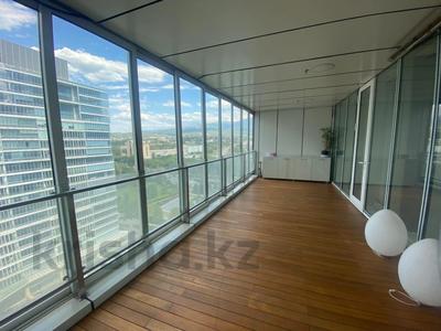 4-комнатная квартира · 205 м² · 15/22 этаж, Аль-Фараби 77/1 за 325 млн ₸ в Алматы, Бостандыкский р-н