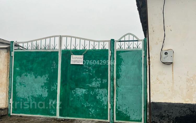 Отдельный дом · 6 комнат · 400 м² · 6 сот., Жолдың астында 3 тің жолы — Касында магазин мектееп садик больница бары жақын за 11 млн ₸ в Туркестане — фото 2