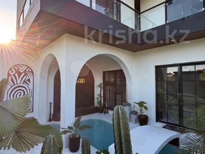 Отдельный дом · 3 комнаты · 180 м² · 1 сот., Чангу 1 за ~ 178.6 млн 〒 в Денпасаре