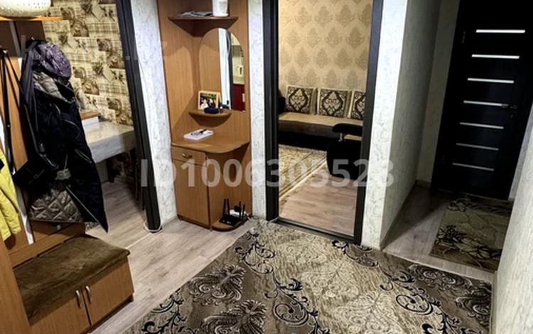 3-комнатная квартира · 67.9 м² · 1/5 этаж, Бостандыкская — 17 школа лицей за 27 млн 〒 в Петропавловске — фото 12