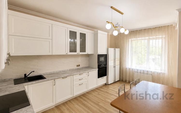 3-комнатная квартира · 95 м² · 2/9 этаж, мкр Юго-Восток, Шахтеров 31а — возле Парк Победы за 38 млн ₸ в Караганде, Казыбек би р-н — фото 2
