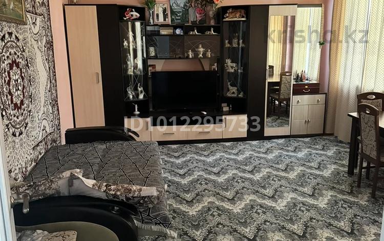 2-бөлмелі пәтер · 41 м² · 3/3 қабат, Есиль 1, бағасы: 12 млн ₸ в Шымкенте, Аль-Фарабийский р-н — фото 2