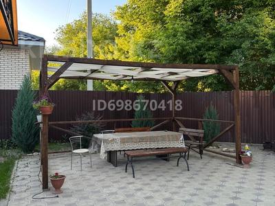 Отдельный дом · 5 комнат · 169 м² · 10.8 сот., Ветеран — Самал за 63 млн ₸ в Уральске