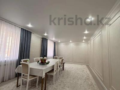 3-бөлмелі пәтер · 103.6 м² · 1/5 қабат, Алтын орда ш/а., бағасы: 40 млн ₸ в Актобе, мкр. Алтын орда