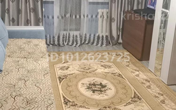 2-комнатная квартира · 42 м² · 3/4 этаж, мкр №5 33 за 33 млн ₸ в Алматы, Ауэзовский р-н — фото 2