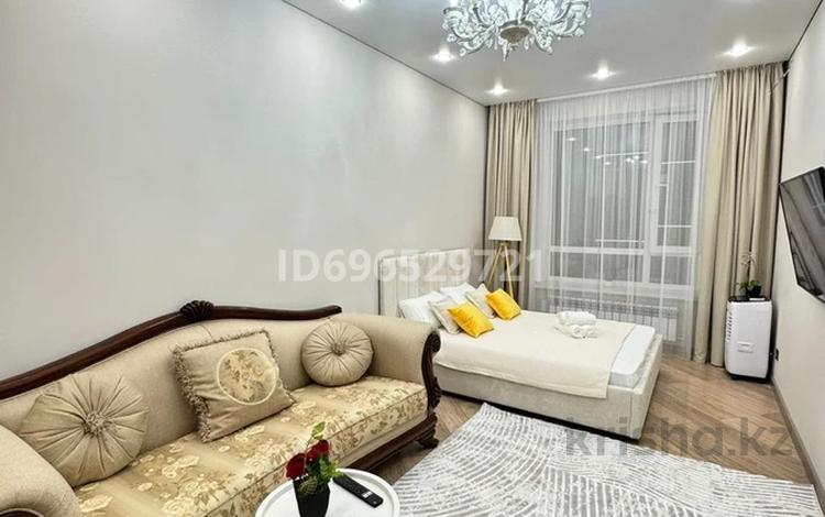 2-бөлмелі пәтер · 54 м² · 10/12 қабат, Туран 34Б — Туран/Шандор Петефи, бағасы: 21 000 ₸ в Астане, Нура р-н — фото 3
