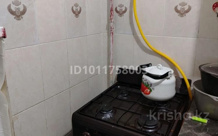 2-комнатная квартира · 47 м² · 5/7 этаж, 8-й мкр, 8-ш/а. 8 — Дом бытаға қарама қарсы жолдың бойында за 8 000 ₸ в Актау — фото 4