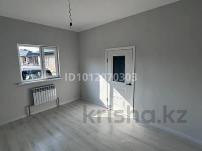 Жеке үй · 1 бөлме · 42 м² · 8 жүзд., Достық 23 — Бекболат Ашекеев, бағасы: 10 млн ₸