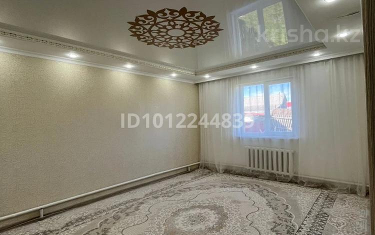 Жеке үй · 4 бөлме · 123 м² · 8 жүзд., Микрорайон Кызылтал, бағасы: 16 млн ₸ в Аксае — фото 4