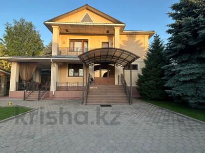 Отдельный дом · 6 комнат · 278.1 м² · 16.11 сот., мкр Горный Гигант, Затаевича за 500 млн 〒 в Алматы, Медеуский р-н