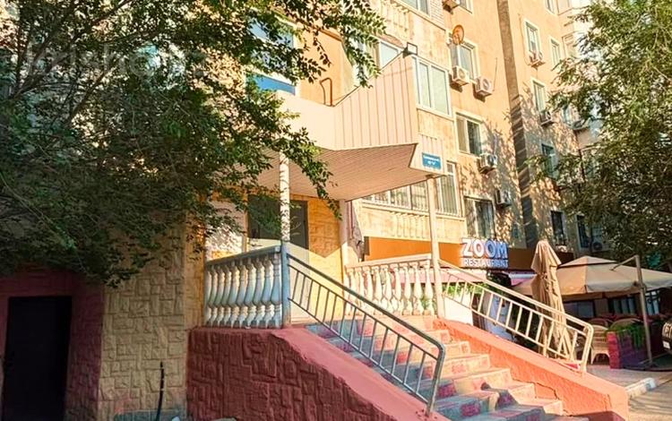 2-бөлмелі пәтер · 80 м² · 1/9 қабат, Сатпаева 48В, бағасы: 30 млн ₸ в Атырау — фото 2
