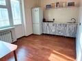2-бөлмелі пәтер · 80 м² · 1/9 қабат, Сатпаева 48В, бағасы: 30 млн ₸ в Атырау — фото 9