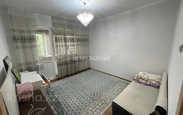 1-бөлмелі пәтер · 35 м² · 3/5 қабат, мкр Аксай-2 40, бағасы: 220 000 ₸ в Алматы, Ауэзовский р-н — фото 2