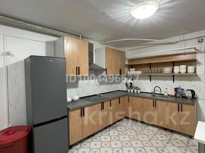 3 комнаты · 60 м² · 1 этаж, Аль-Фараби 85 за 55 000 〒 в Алматы, Бостандыкский р-н