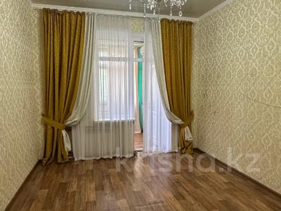 3-комнатная квартира, 90 м², 2/2 этаж, улица Дуримбетова 30 за 30 млн 〒 в Таразе